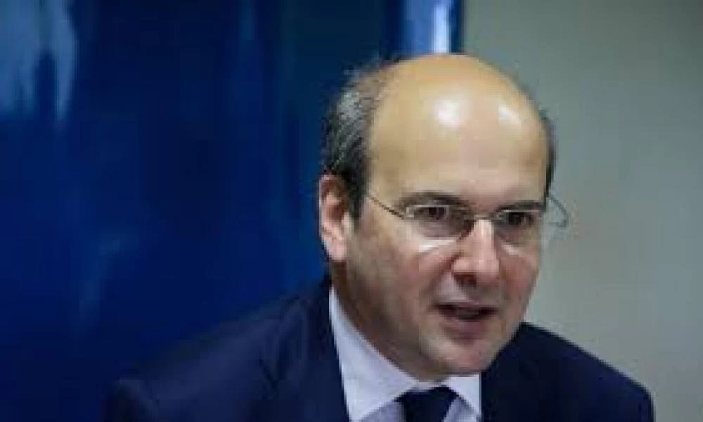 Χατζηδάκης: Επικουρικές συντάξεις υψηλότερες κατά 43%-68%